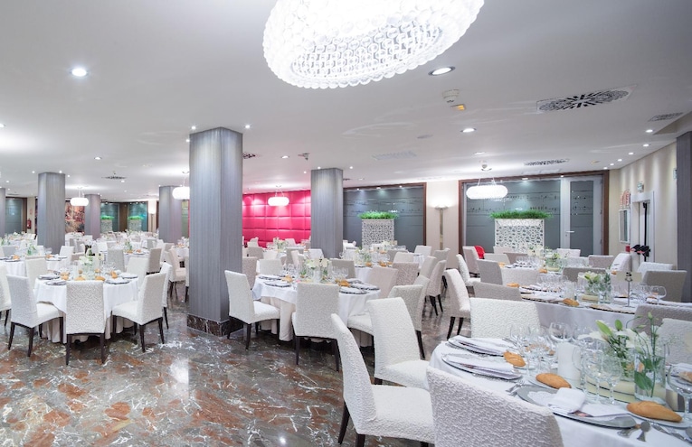 Restaurants - 1