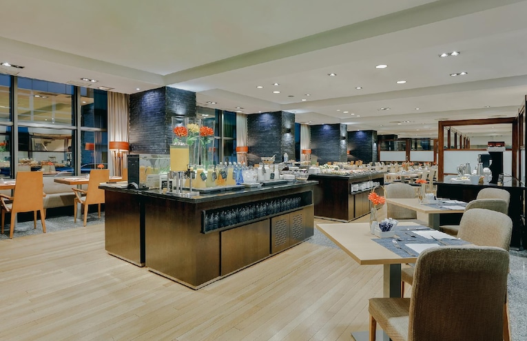 Restaurants - 7