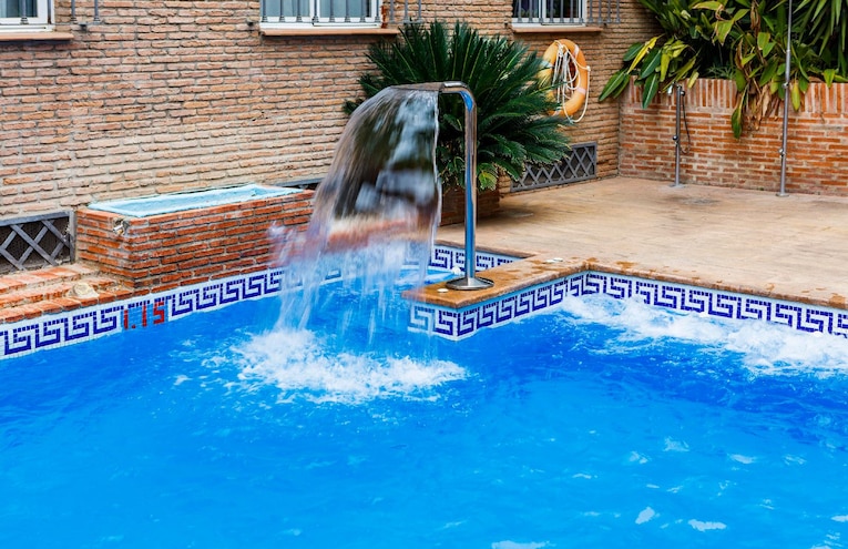 Piscines - 1