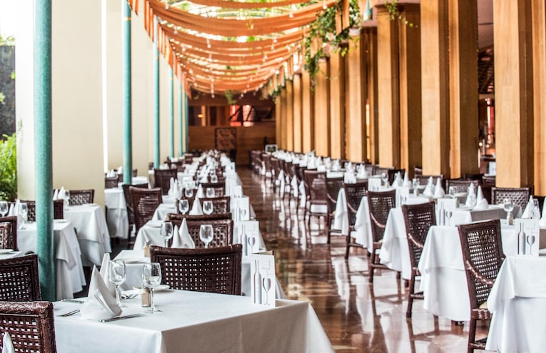 Restaurants - 7