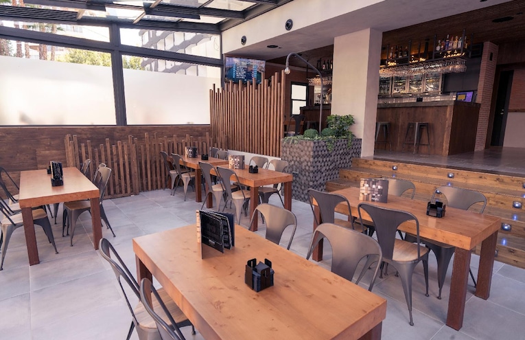 Restaurants - 3