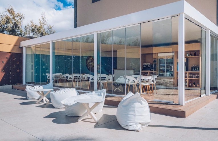 Restaurants - 4