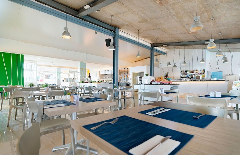 Restaurants - 7