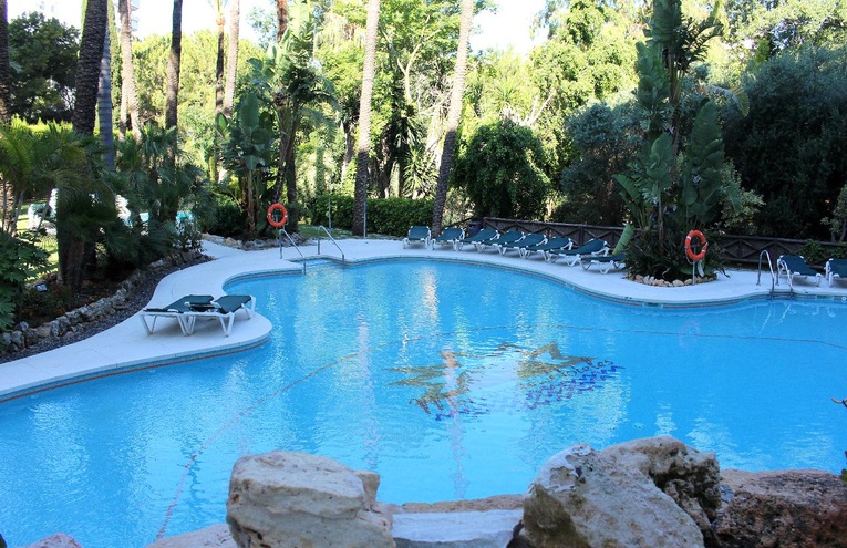Piscines - 1