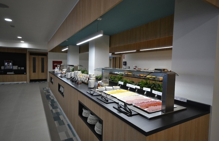 Restaurants - 12