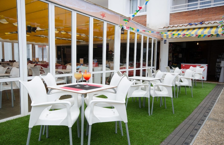 Restaurants - 3