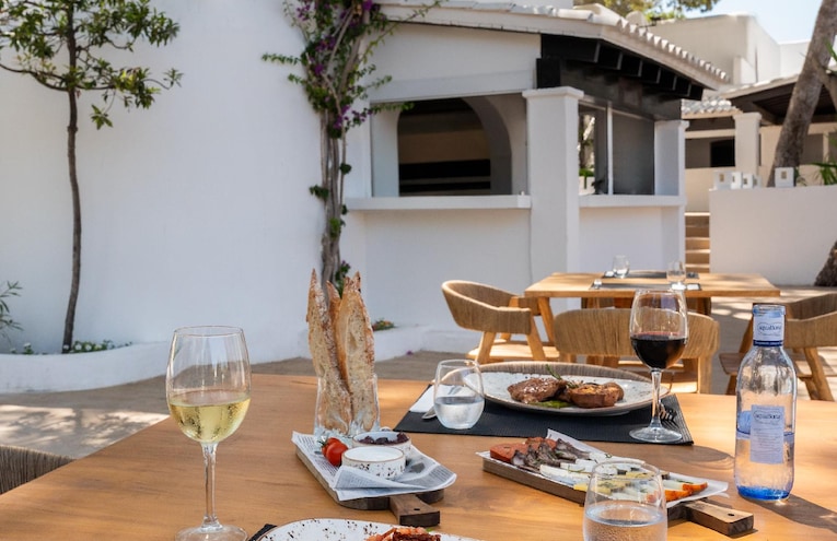 Restaurants - 1
