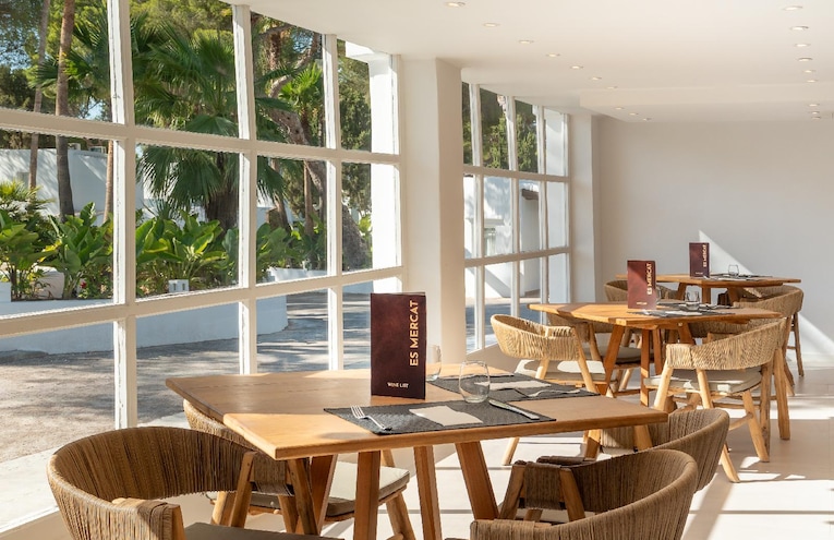 Restaurants - 3