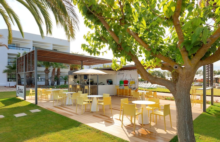 Restaurants - 4