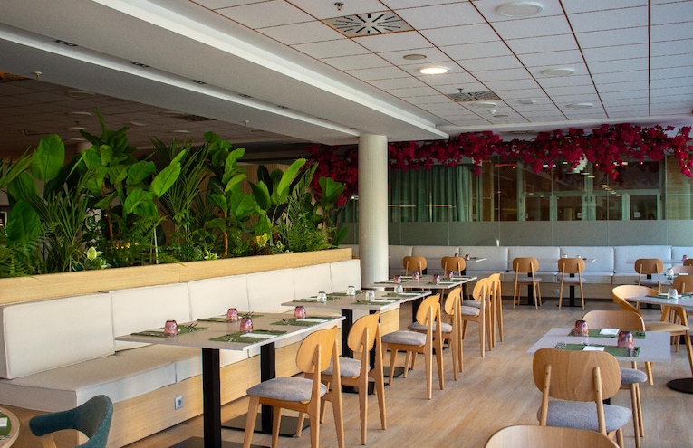 Restaurants - 9