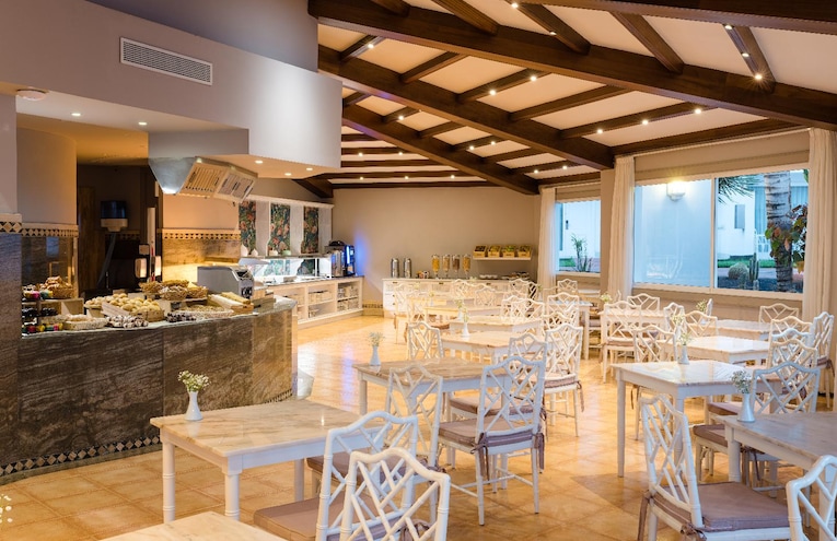 Restaurants - 4