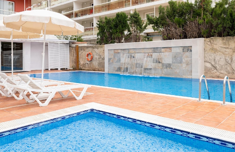 Piscines - 1