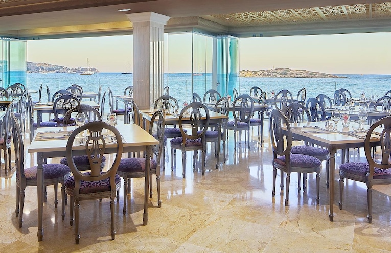 Restaurants - 6