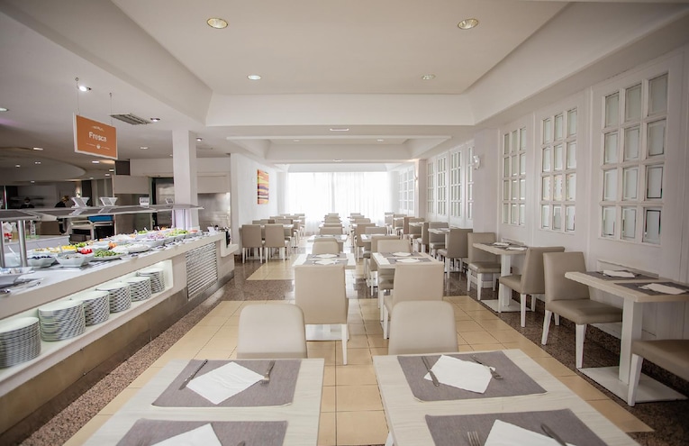 Restaurants - 8