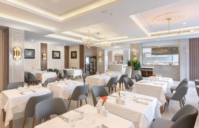 Restaurants - 4