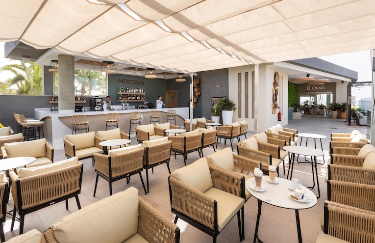 Restaurants - 8