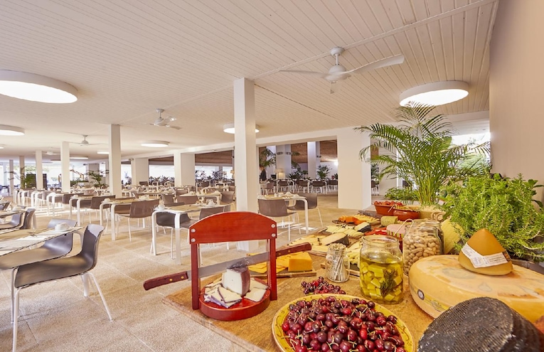 Restaurants - 4