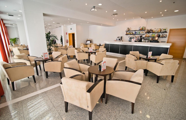 Restaurants - 4
