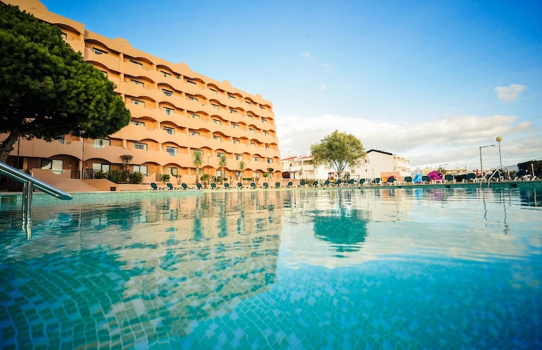 Piscines - 1