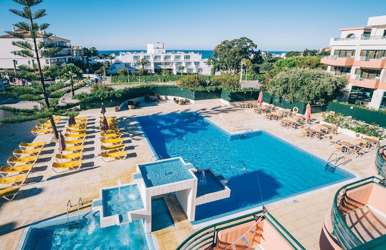 Piscines - 1