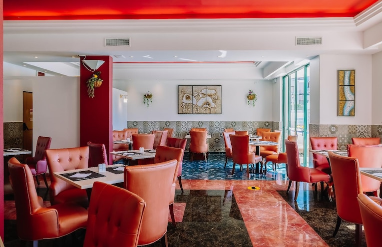 Restaurants - 3