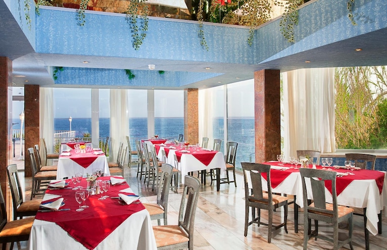 Restaurants - 3