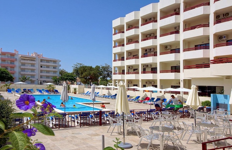 Piscines - 1