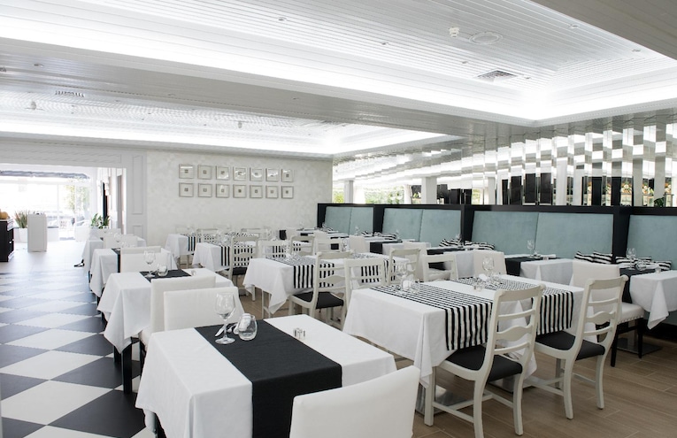 Restaurants - 7
