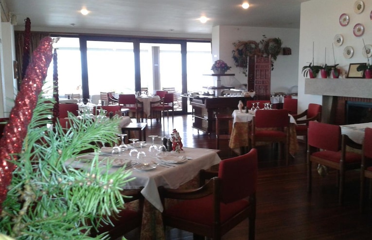 Restaurants - 4