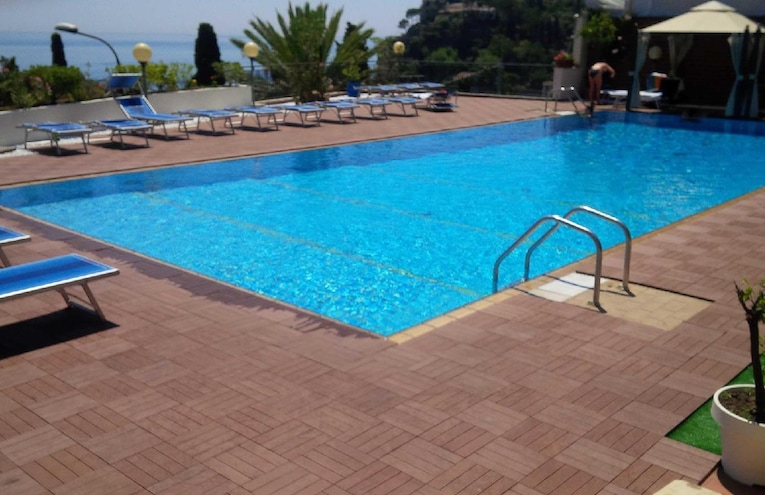Piscines - 1