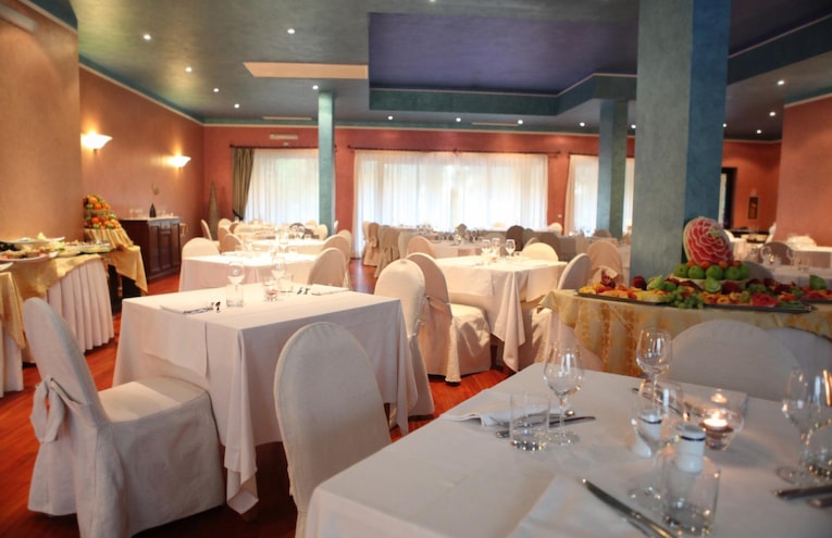 Restaurants - 1