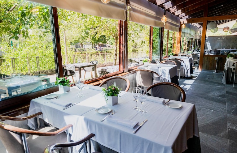 Restaurants - 3
