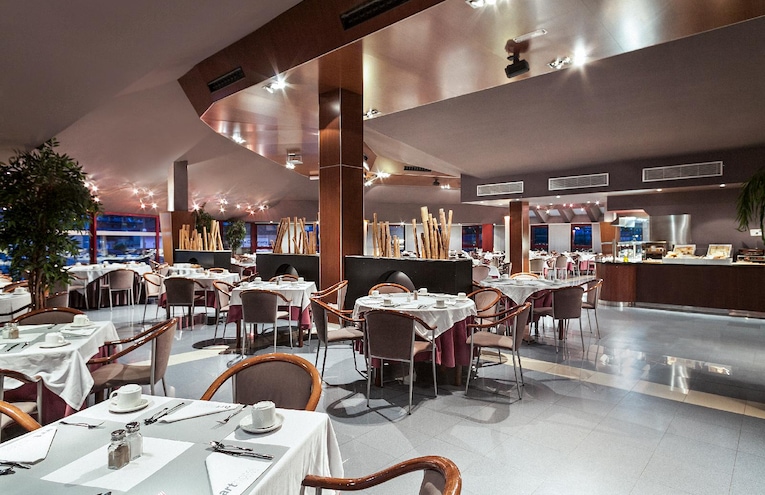 Restaurants - 4