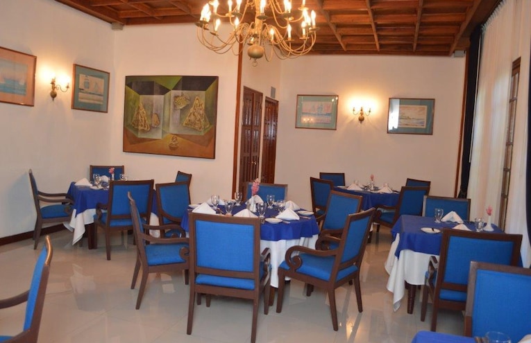 Restaurants - 3