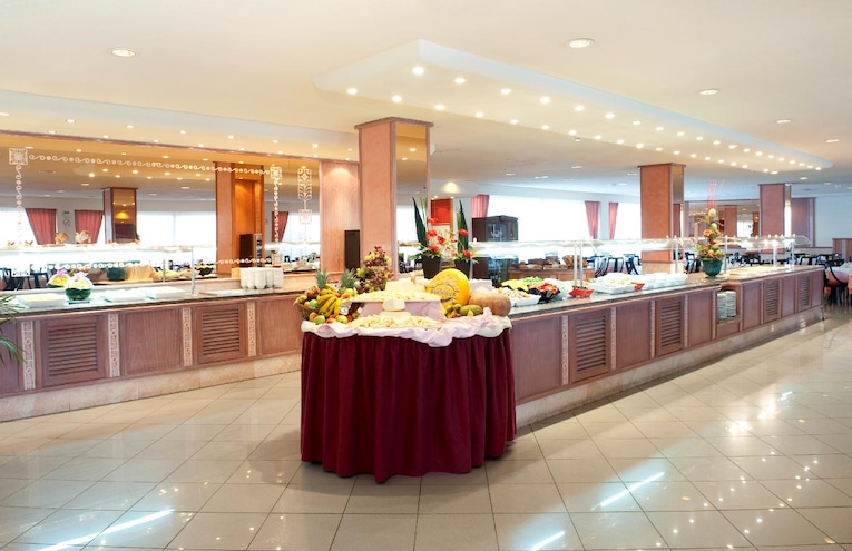Restaurants - 4