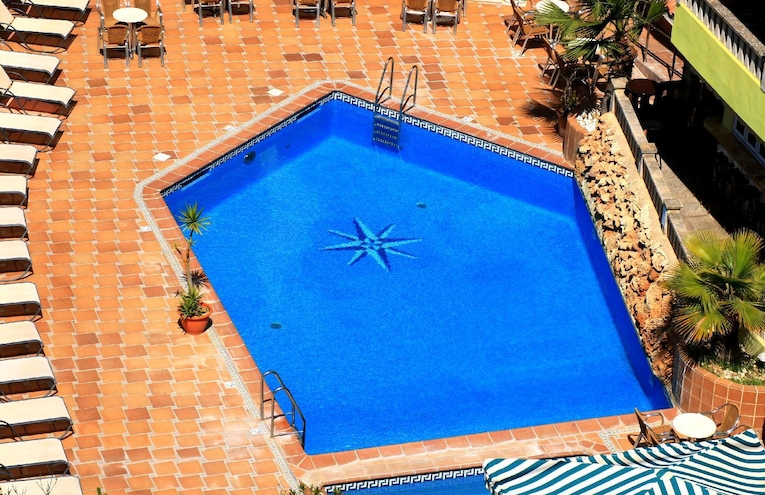 Piscines - 1