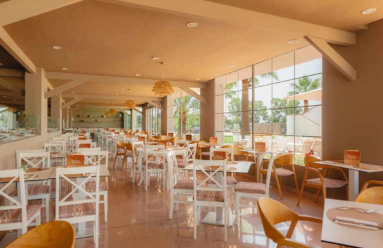 Restaurants - 4