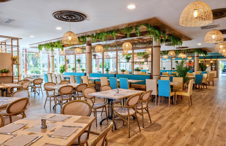 Restaurants - 4