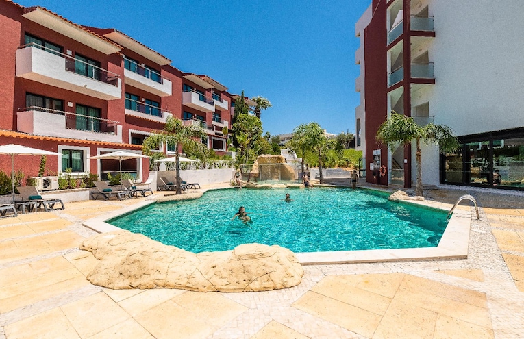 Piscines - 1