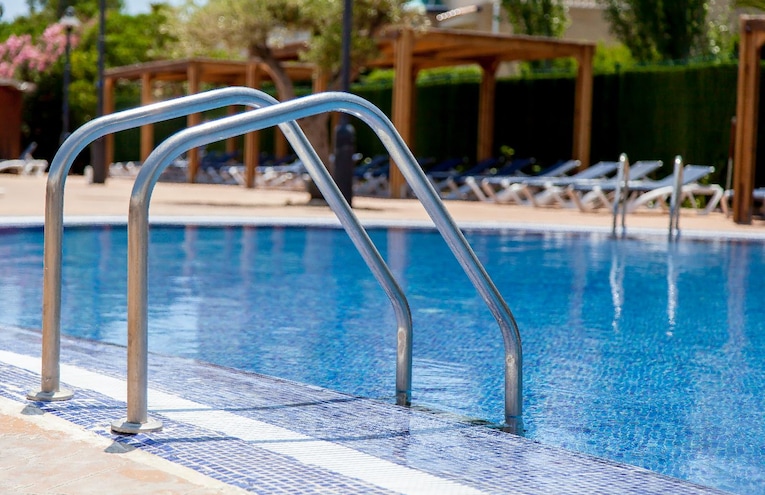 Piscines - 1