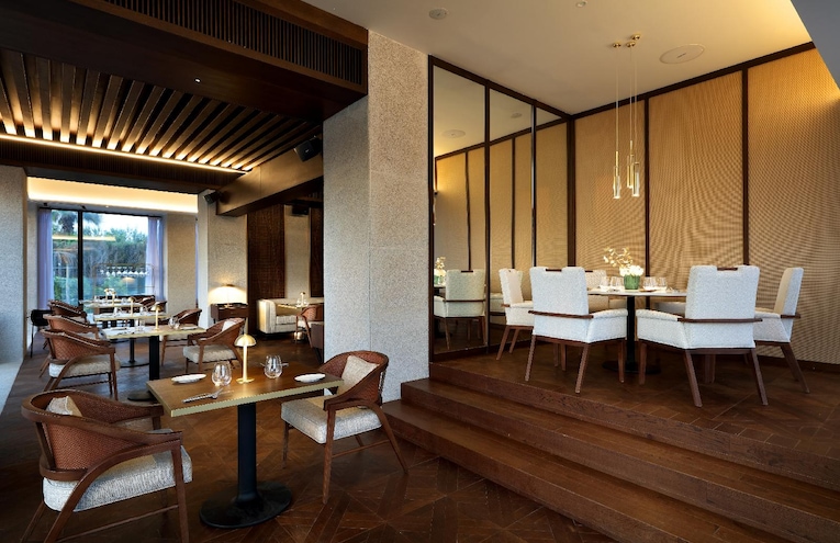 Restaurants - 4