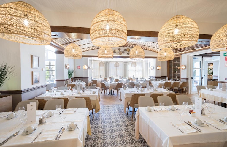 Restaurants - 6
