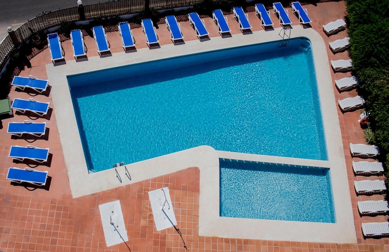 Piscines - 1