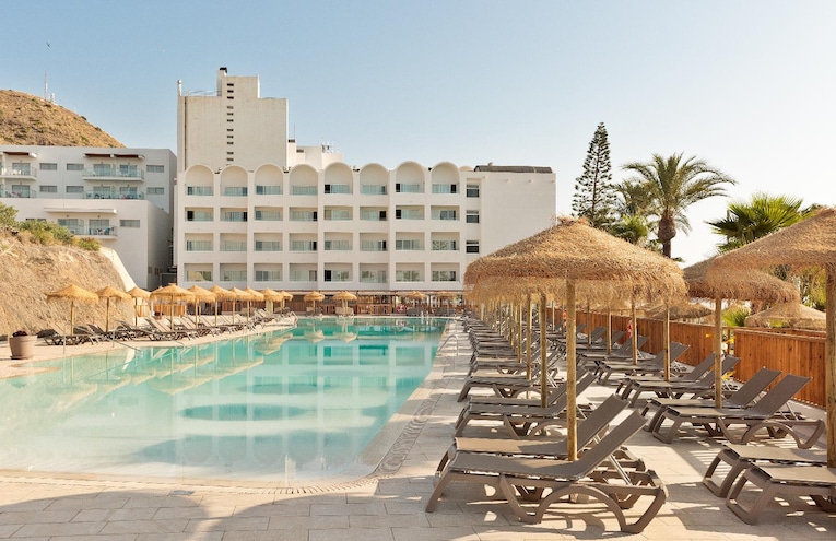 Piscines - 1