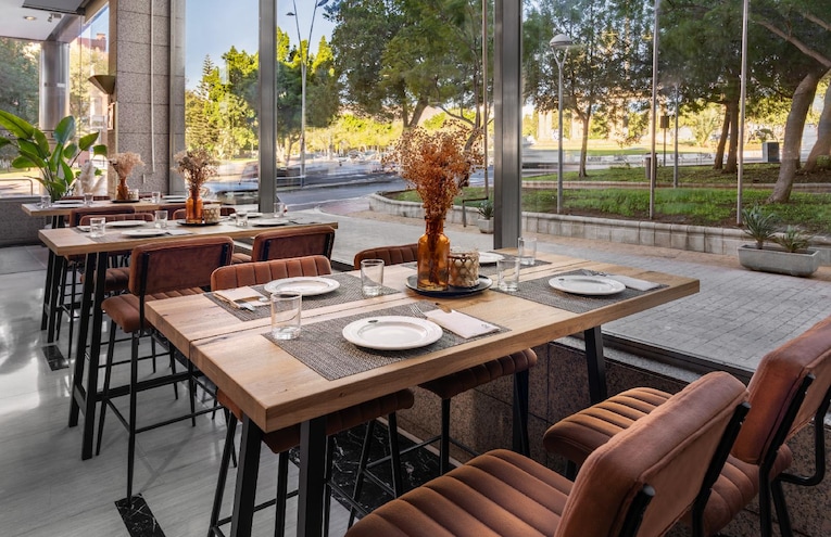 Restaurants - 3
