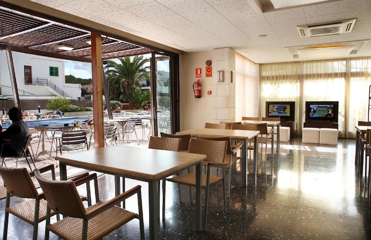 Restaurants - 3