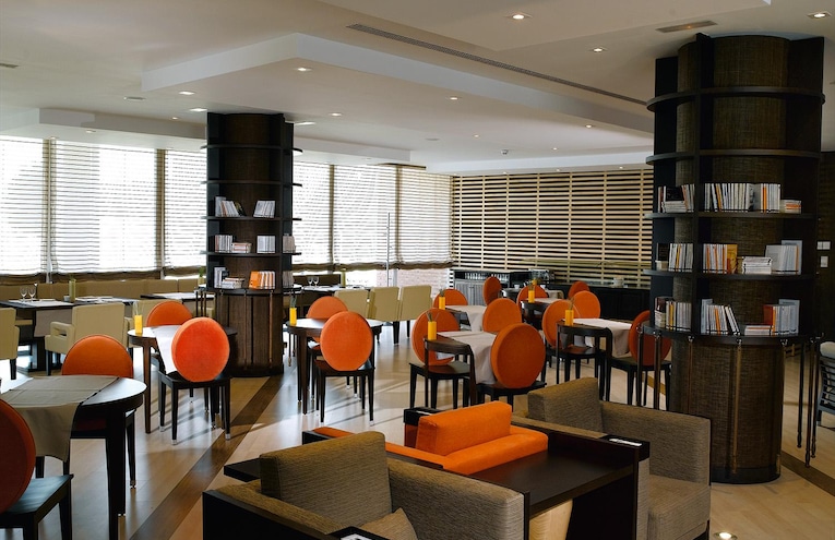 Restaurants - 4