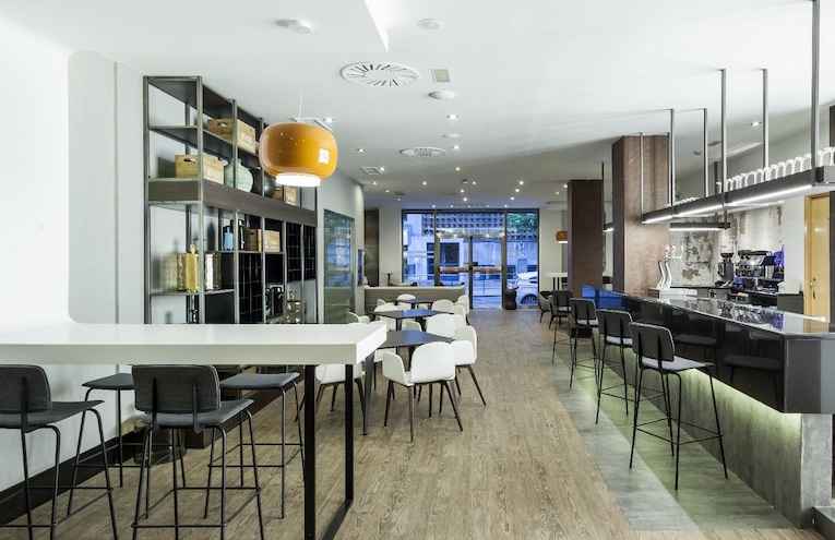 Restaurants - 5