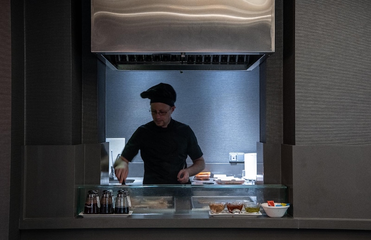 Restaurants - 14
