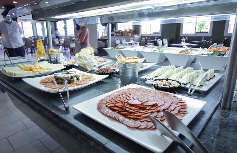 Restaurants - 4